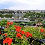 Mercure Tour Eiffel Pont Mirabeau Hotell Paris