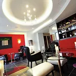 מלון Mercure Tour Eiffel Pont Mirabeau 4*