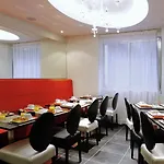 Mercure Tour Eiffel Pont Mirabeau מלון פריז