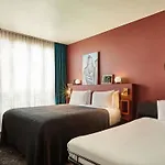 Mercure Tour Eiffel Pont Mirabeau פריז