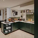 Mercure Tour Eiffel Pont Mirabeau מלון
