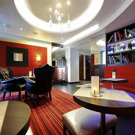 Hotel Mercure Tour Eiffel Pont Mirabeau Paříž