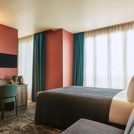 Hotel Mercure Tour Eiffel Pont Mirabeau