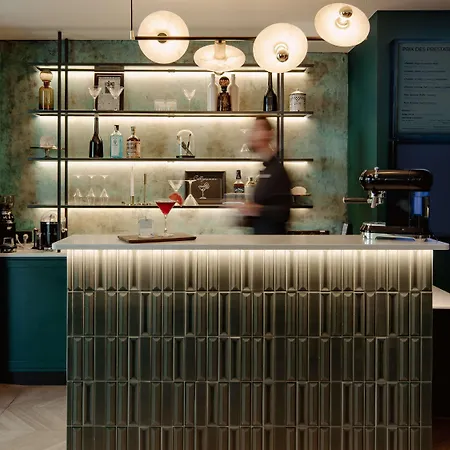 Mercure Tour Eiffel Pont Mirabeau 4*