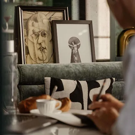 Mercure Tour Eiffel Pont Mirabeau Hotel