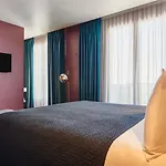 Mercure Tour Eiffel Pont Mirabeau París