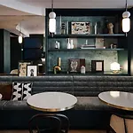 Hotel Mercure Tour Eiffel Pont Mirabeau 4*