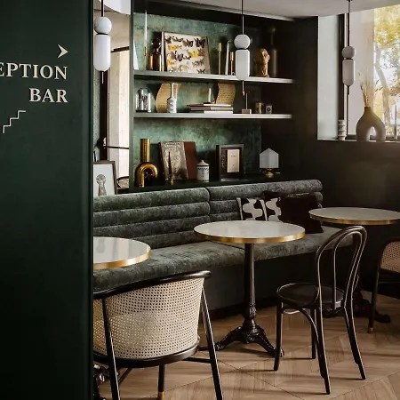 Mercure Tour Eiffel Pont Mirabeau Hotell 4*