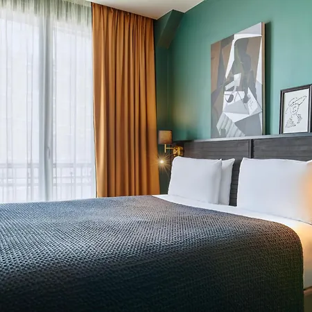 Mercure Tour Eiffel Pont Mirabeau Hotell Paris