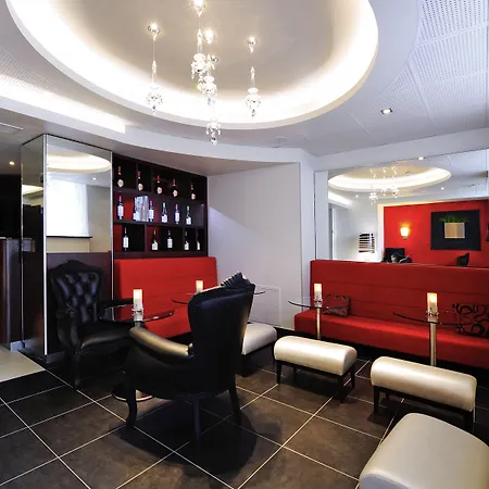 巴黎埃菲尔铁塔米拉波桥美居酒店 巴黎