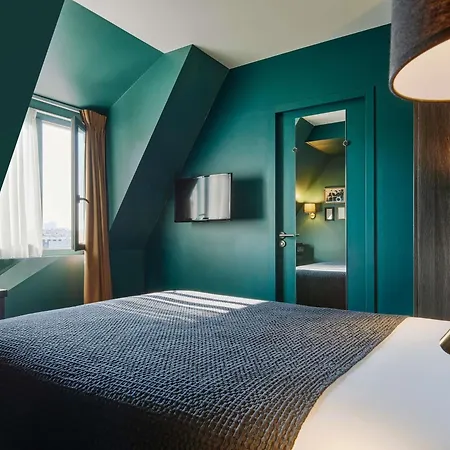 巴黎埃菲尔铁塔米拉波桥美居酒店