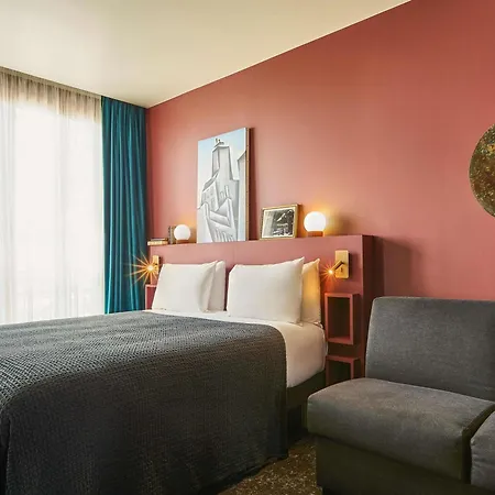 Mercure Tour Eiffel Pont Mirabeau Szálloda