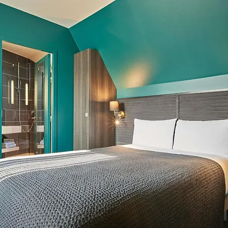 Mercure Tour Eiffel Pont Mirabeau 4*