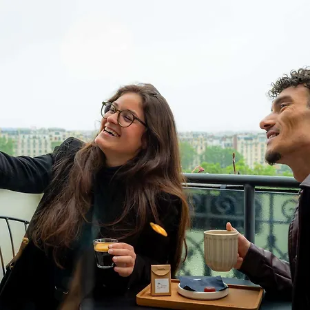 Mercure Tour Eiffel Pont Mirabeau