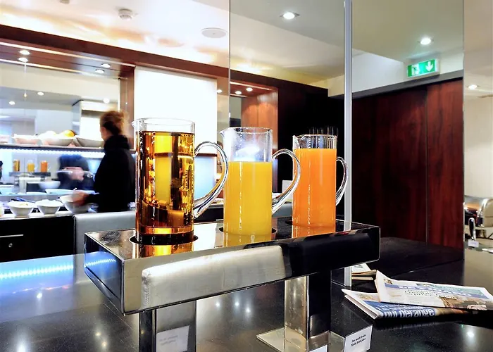 メルキュール トゥール エッフェル ミラボー橋 ホテル