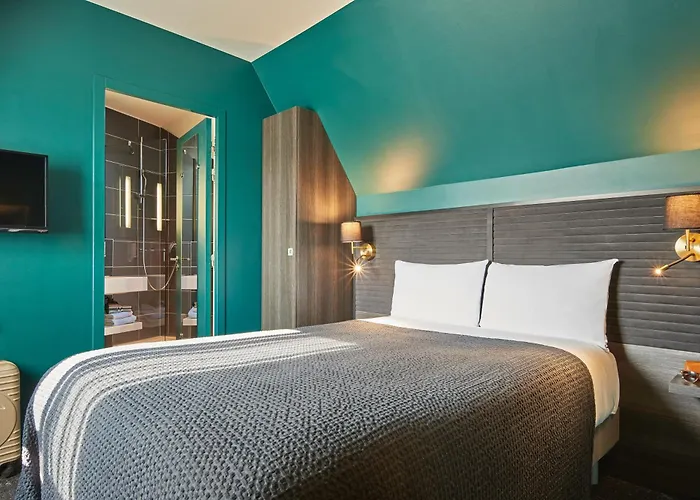 メルキュール トゥール エッフェル ミラボー橋