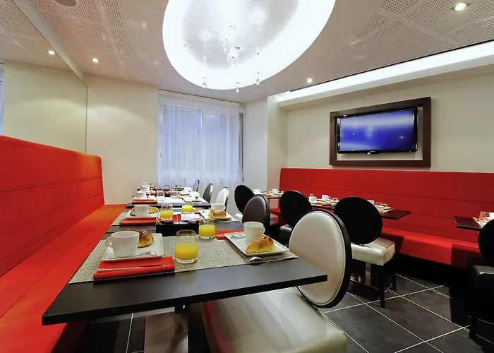 メルキュール トゥール エッフェル ミラボー橋