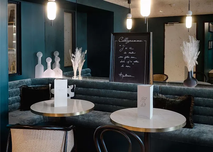Mercure Tour Eiffel Pont Mirabeau 4*