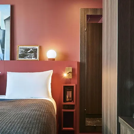 Mercure Tour Eiffel Pont Mirabeau Hotell Paris