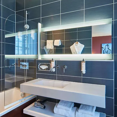 Mercure Tour Eiffel Pont Mirabeau 4* Paris