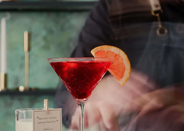 מלון Mercure Tour Eiffel Pont Mirabeau פריז