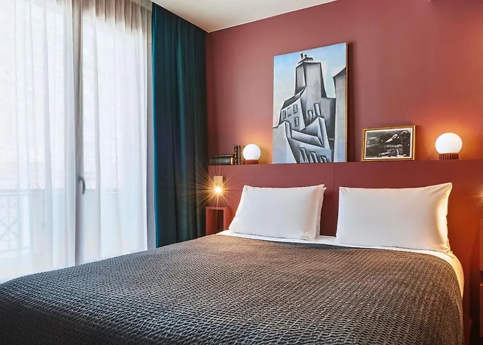 Mercure Tour Eiffel Pont Mirabeau מלון פריז